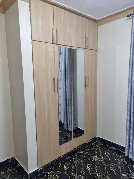 קמפאלה Lovely 2 _ Bedroom Unit אוגנדה