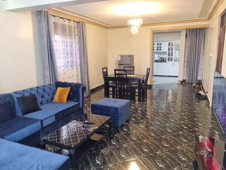 קמפאלה Lovely 2 _ Bedroom Unit דירה